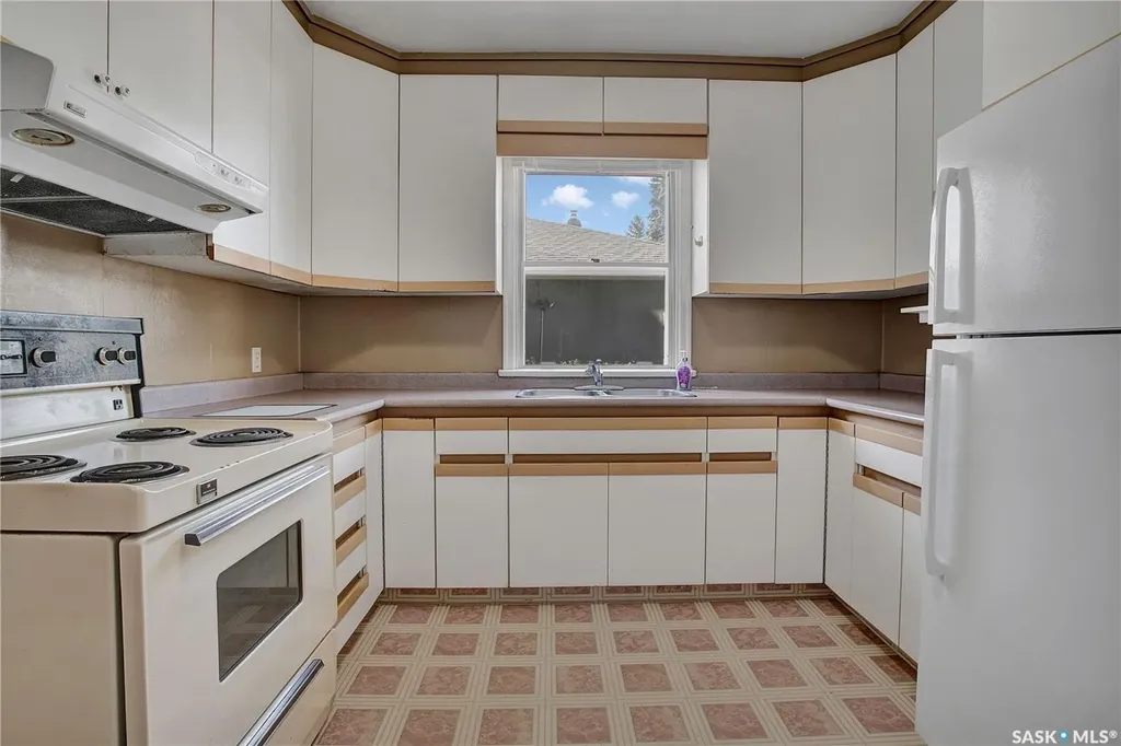 1328 Main Street Saskatoon SK S7H 0L4