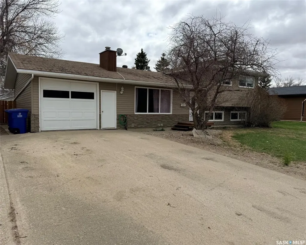 1012 6th Street E Rosetown SK S0L 2V0