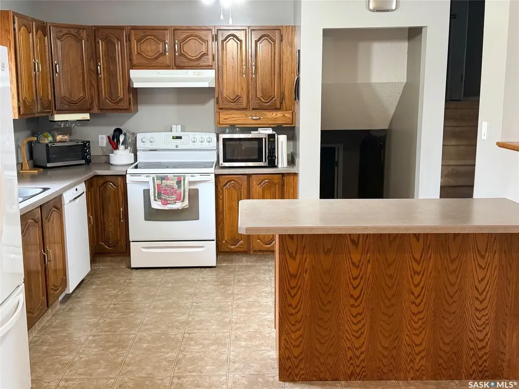 1012 6th Street E Rosetown SK S0L 2V0