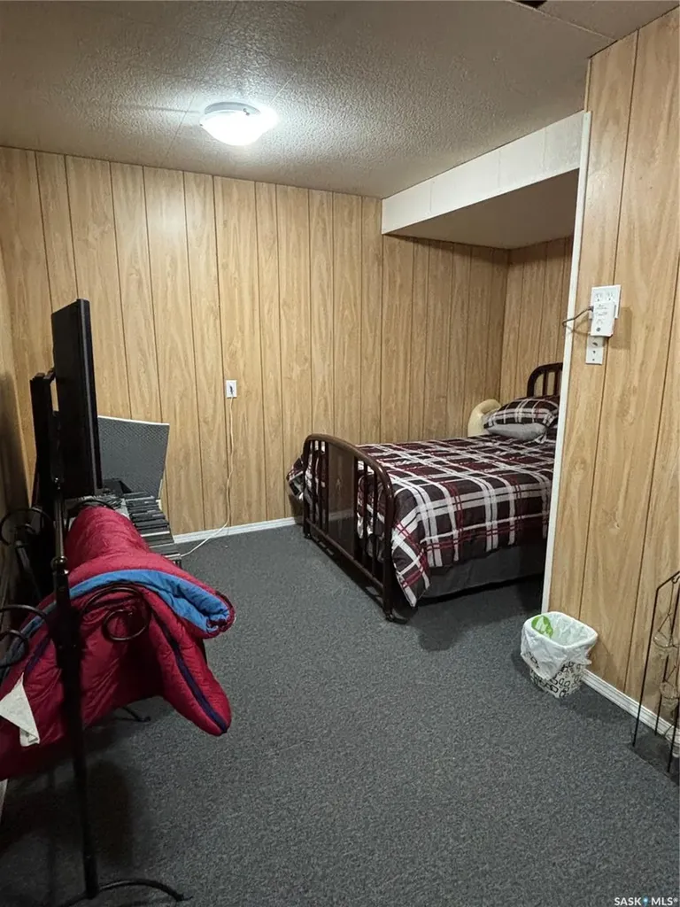 201 7th Avenue N Yorkton SK S3N 0X3