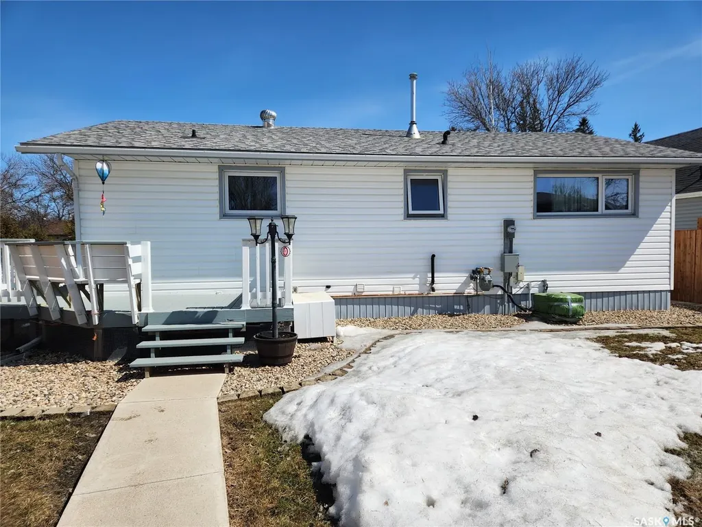 1305 95th Street Tisdale SK S0E 1T0