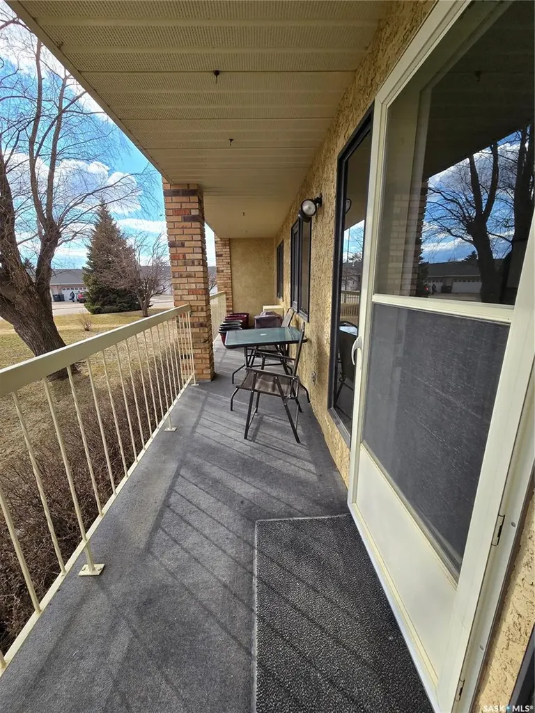 27 Erichsen Place Yorkton SK S3N 3Z6
