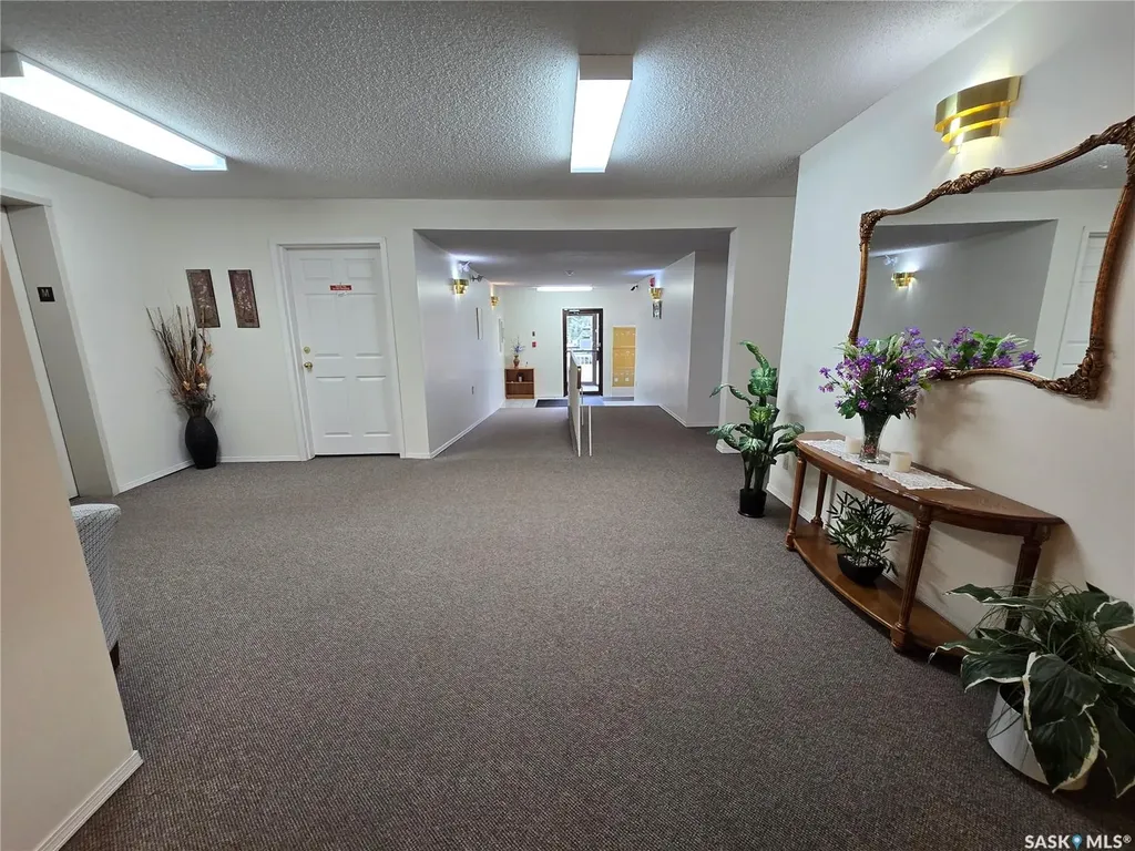 27 Erichsen Place Yorkton SK S3N 3Z6