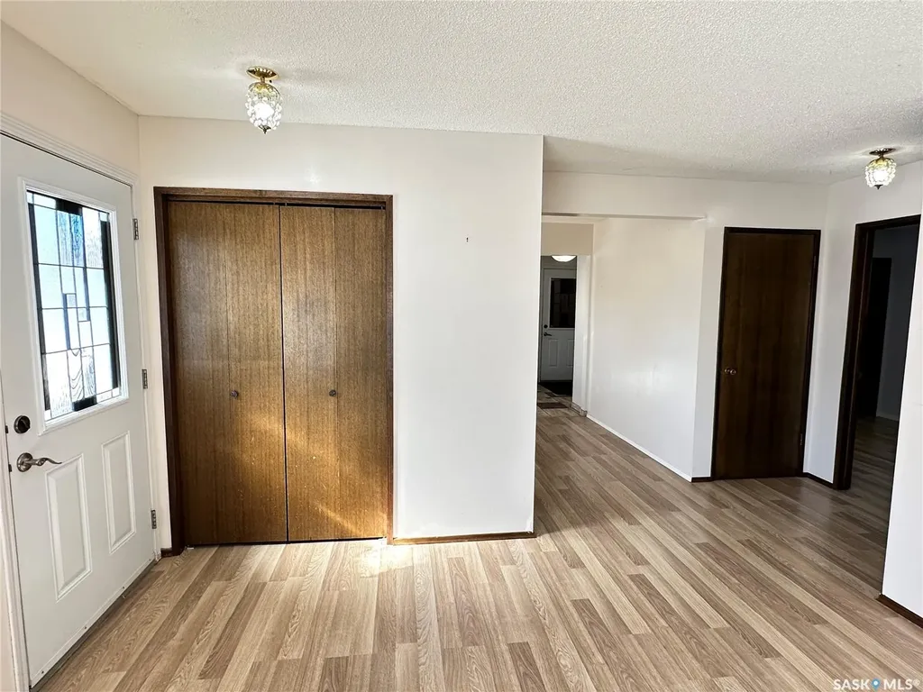 44 Campbell Place Clavet SK S0K 0Y0