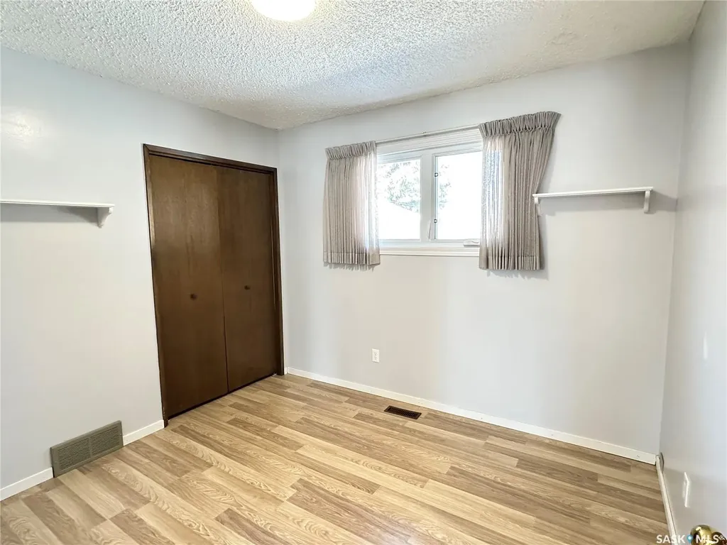 44 Campbell Place Clavet SK S0K 0Y0