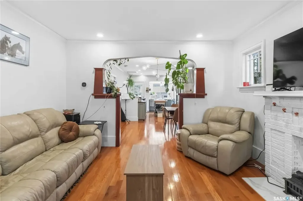 310 8th Street E Saskatoon SK S7H 0P5
