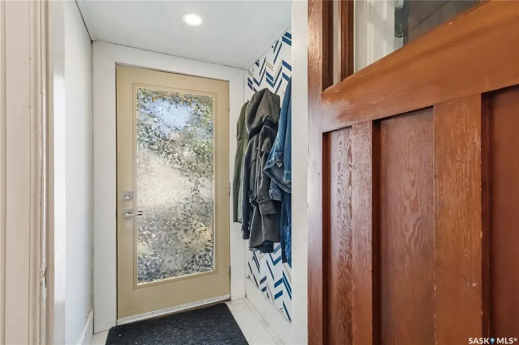 310 8th Street E Saskatoon SK S7H 0P5