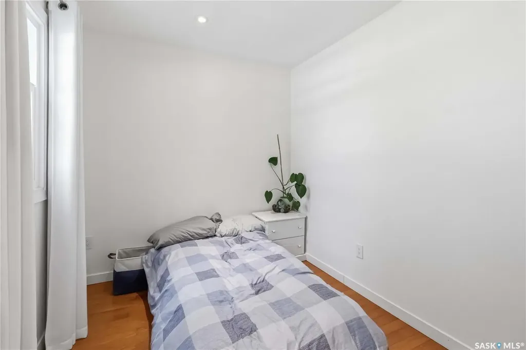 310 8th Street E Saskatoon SK S7H 0P5