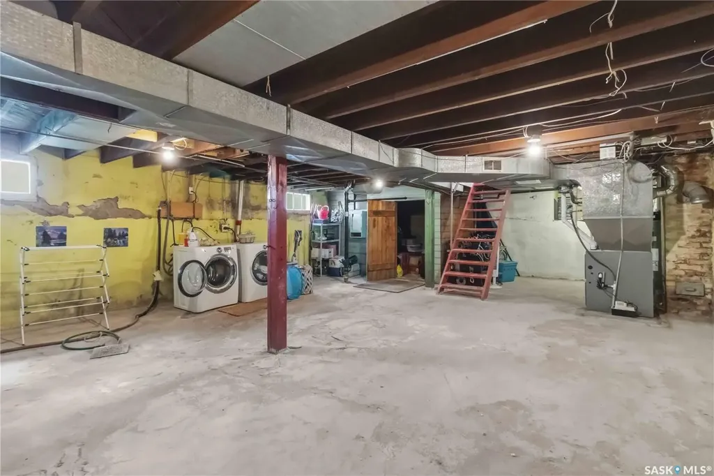 310 8th Street E Saskatoon SK S7H 0P5