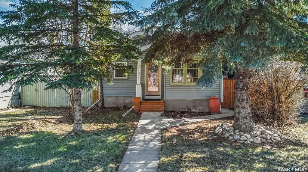 310 8th Street E Saskatoon SK S7H 0P5