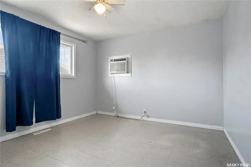 1422 Rupert Street Regina SK S4N 1V8