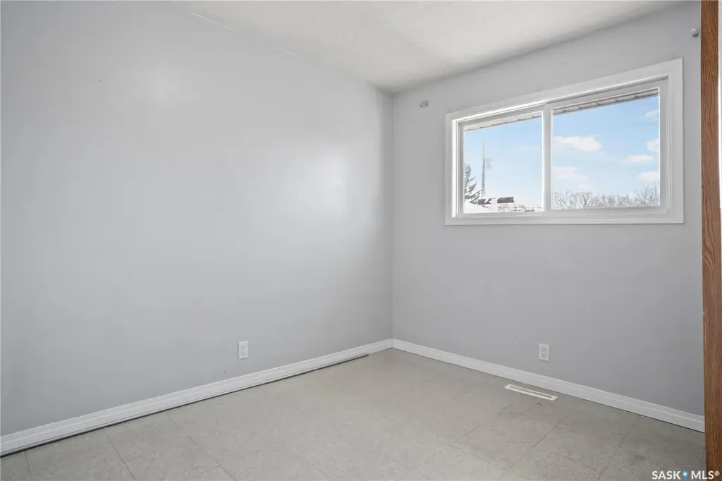 1422 Rupert Street Regina SK S4N 1V8