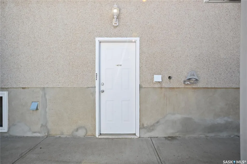 1422 Rupert Street Regina SK S4N 1V8