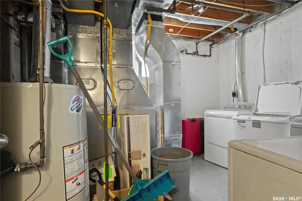 1422 Rupert Street Regina SK S4N 1V8