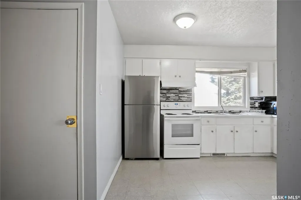 1422 Rupert Street Regina SK S4N 1V8