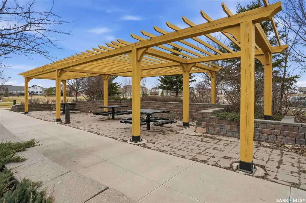 4891 Trinity Lane Regina SK S4W 0E1