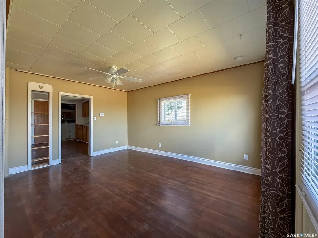 225 1st Avenue W Frontier SK S0N 0W0