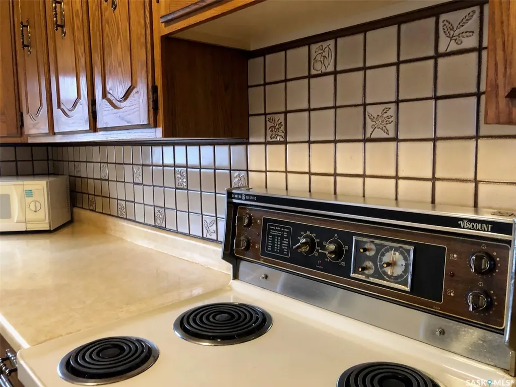 309 Fifth Avenue E Canora SK S0A 0L0