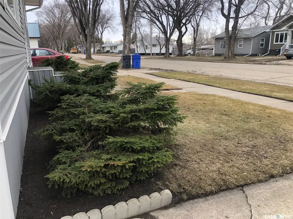 309 Fifth Avenue E Canora SK S0A 0L0