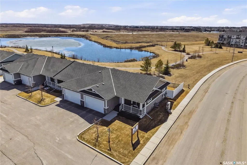 1200 Parr Hill Drive Martensville SK S0K 2T1