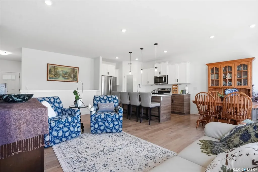 1200 Parr Hill Drive Martensville SK S0K 2T1