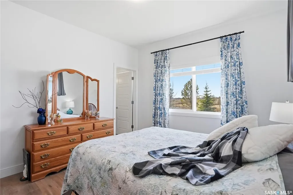 1200 Parr Hill Drive Martensville SK S0K 2T1