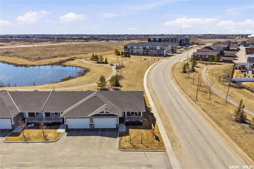 1200 Parr Hill Drive Martensville SK S0K 2T1