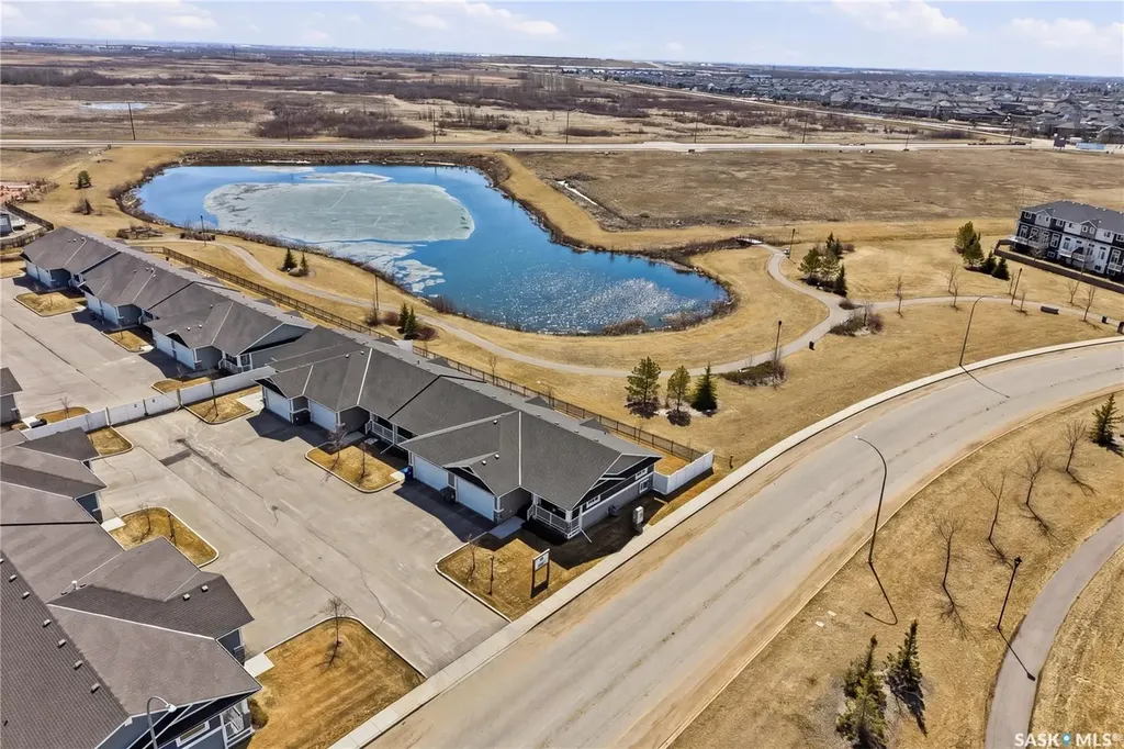 1200 Parr Hill Drive Martensville SK S0K 2T1