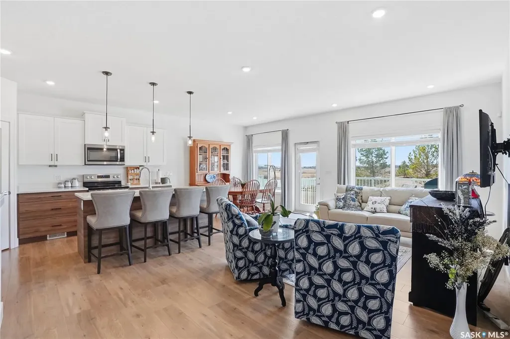 1200 Parr Hill Drive Martensville SK S0K 2T1