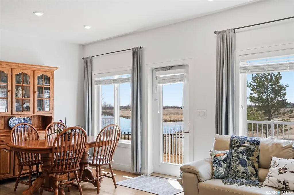 1200 Parr Hill Drive Martensville SK S0K 2T1