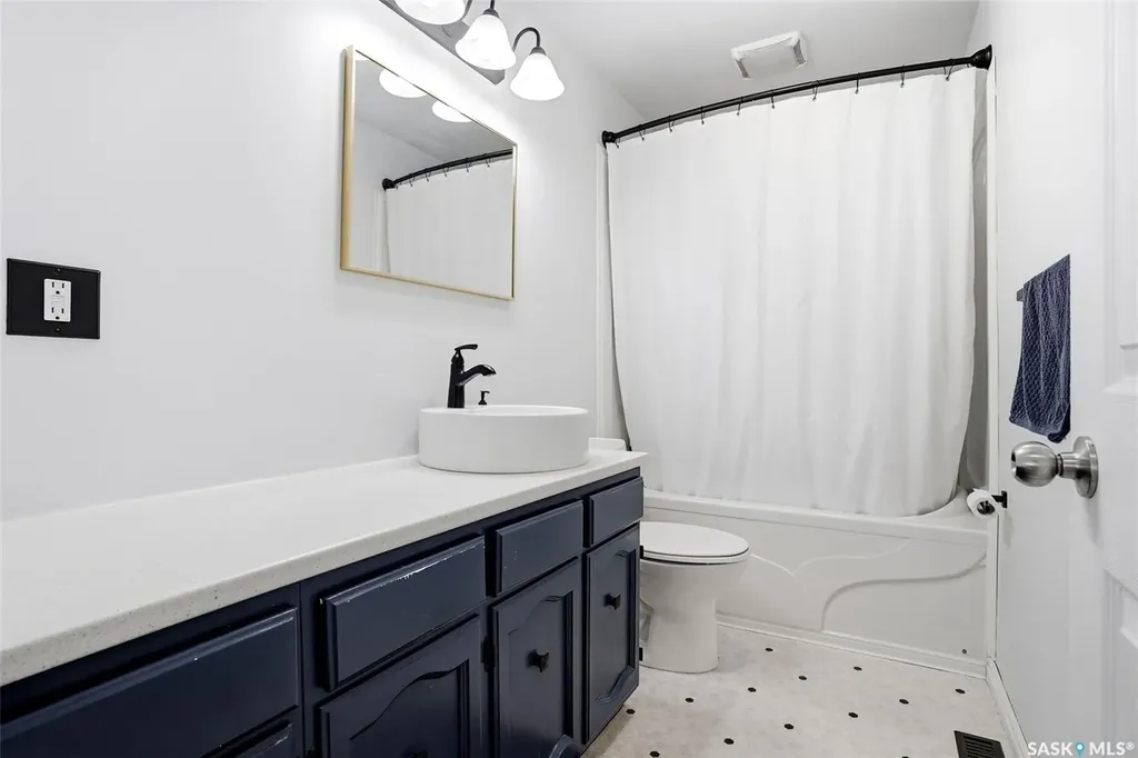 230 Prairie Avenue Briercrest SK S0H 0K0