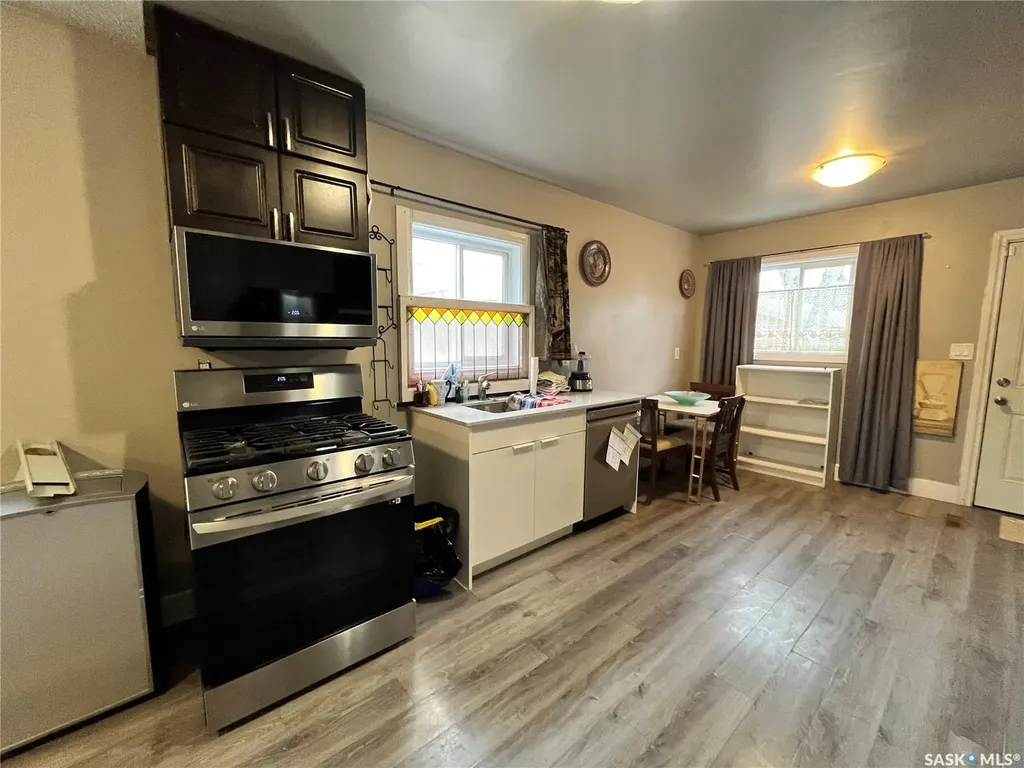 1166 Retallack Street Regina SK S4T 2H5