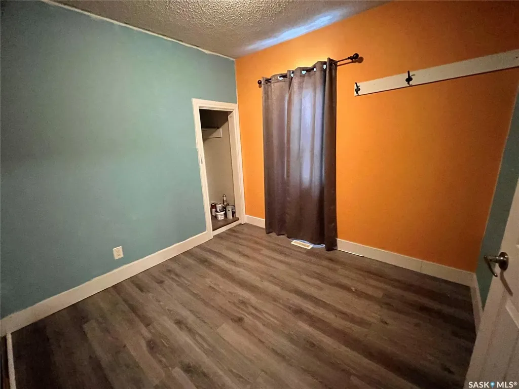 1166 Retallack Street Regina SK S4T 2H5