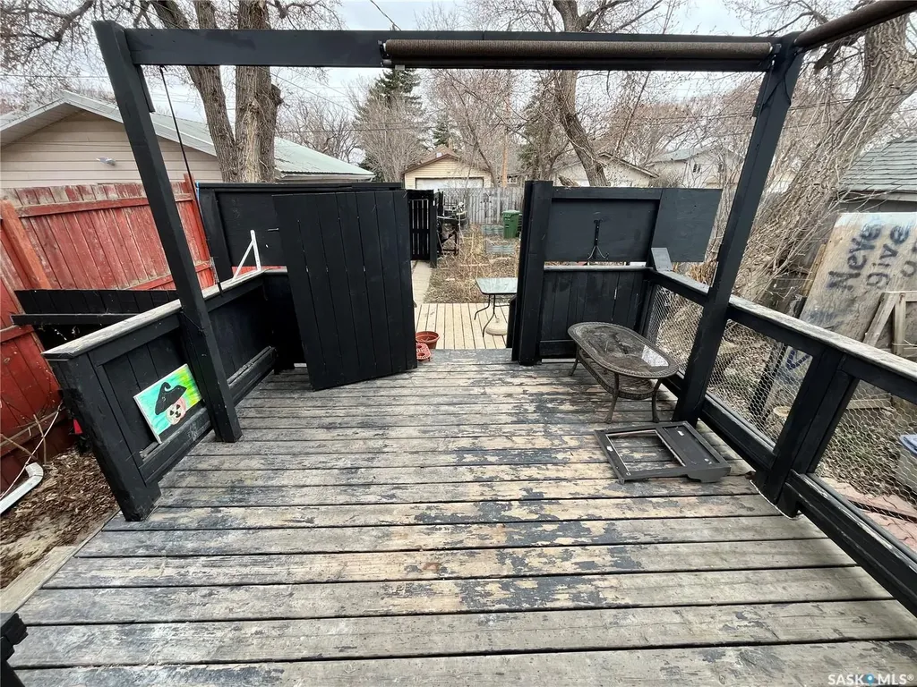 1166 Retallack Street Regina SK S4T 2H5
