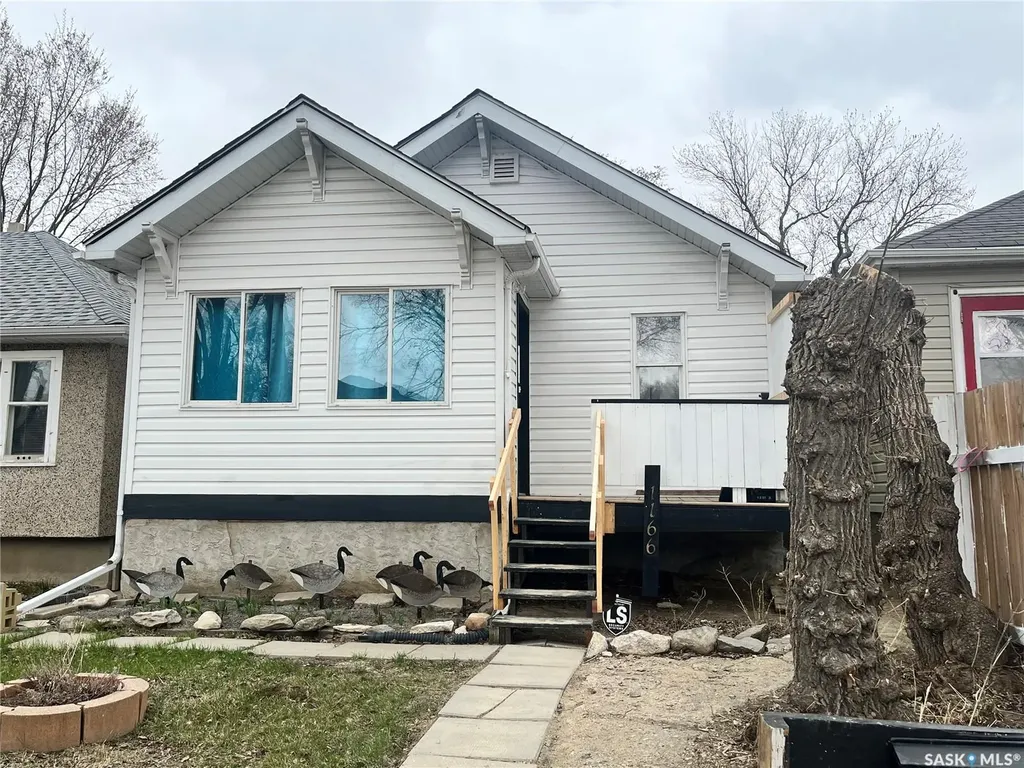 1166 Retallack Street Regina SK S4T 2H5