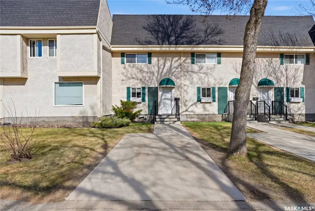 7 Killarney Way Regina SK S4S 6V9