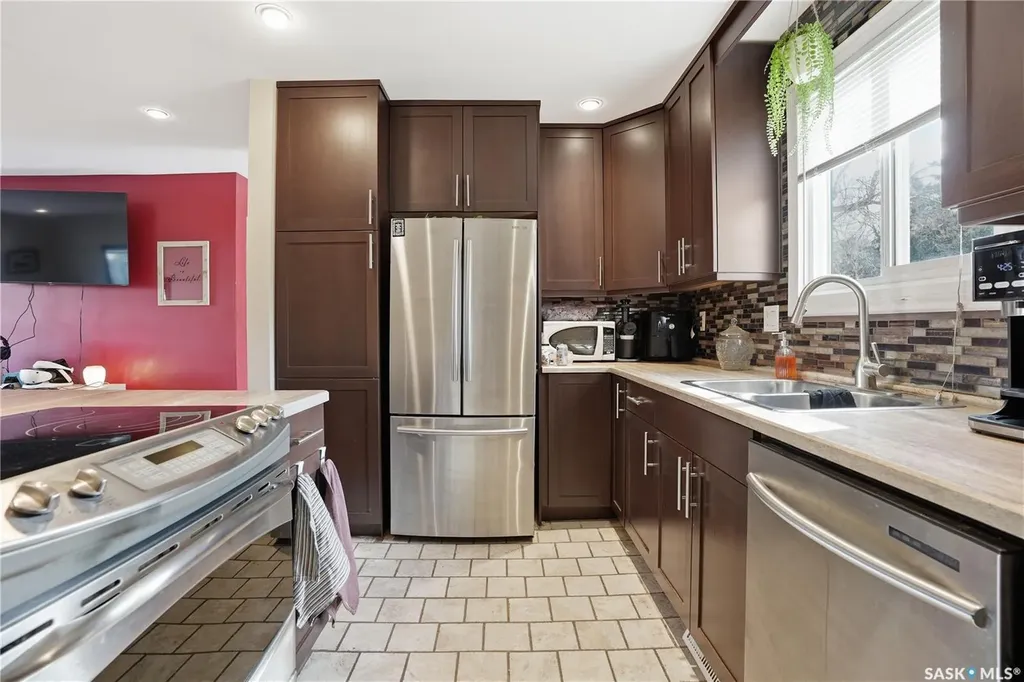 7 Killarney Way Regina SK S4S 6V9