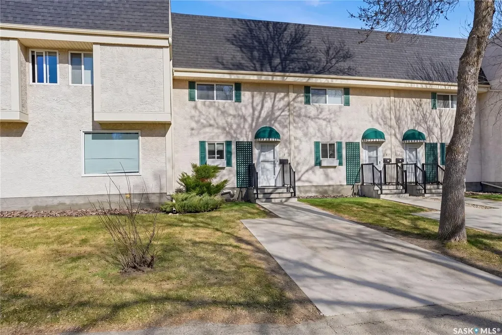 7 Killarney Way Regina SK S4S 6V9