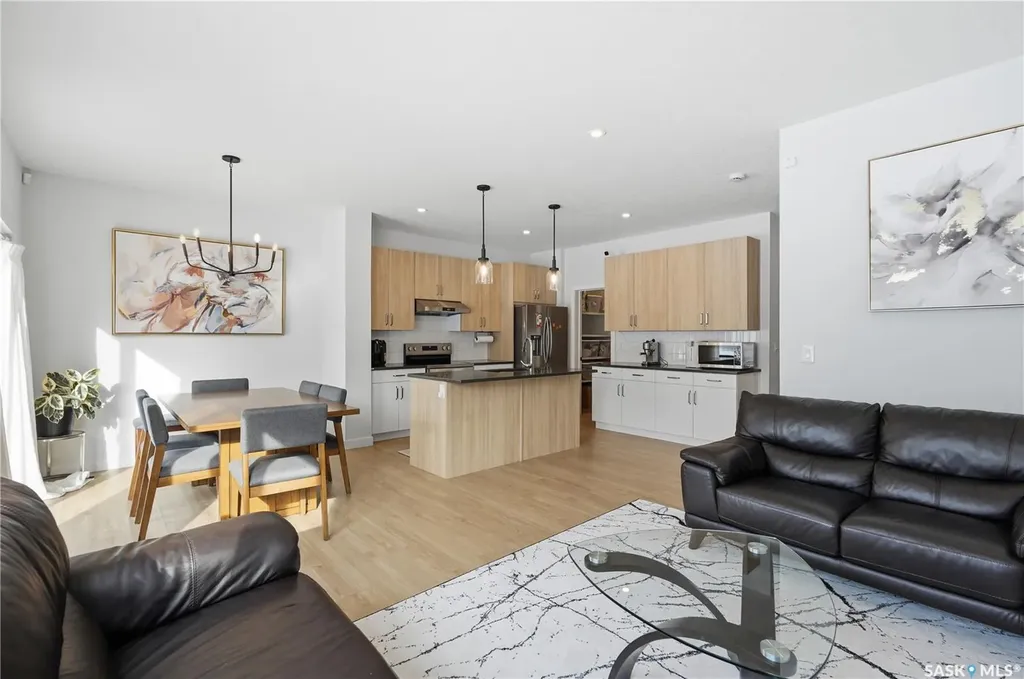 159 Doran Way Saskatoon SK S7V 0Z8