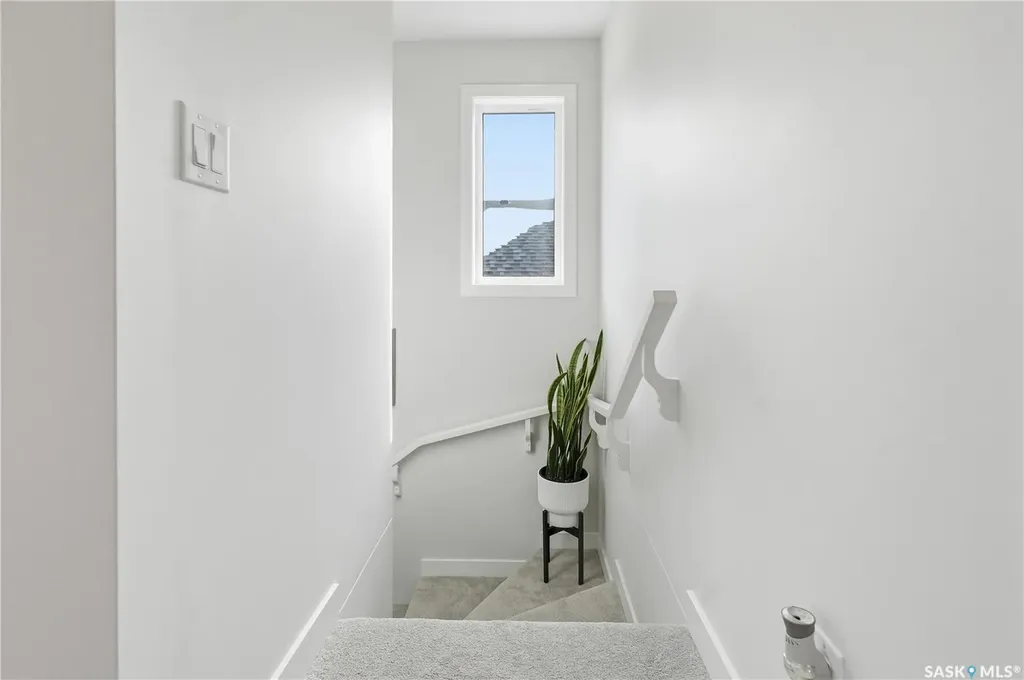 159 Doran Way Saskatoon SK S7V 0Z8