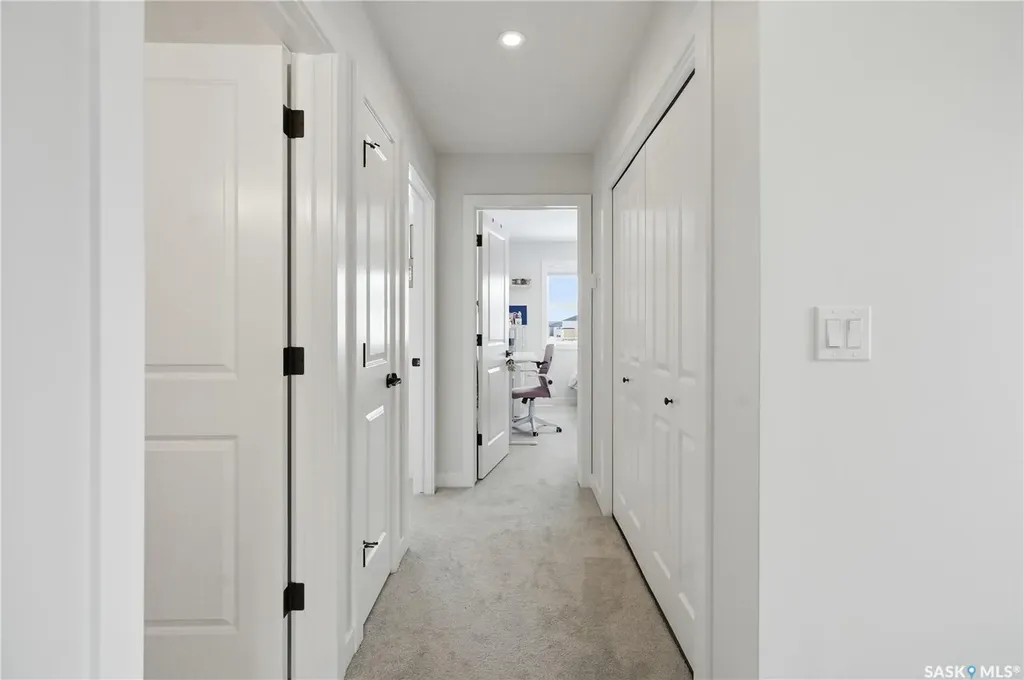 159 Doran Way Saskatoon SK S7V 0Z8