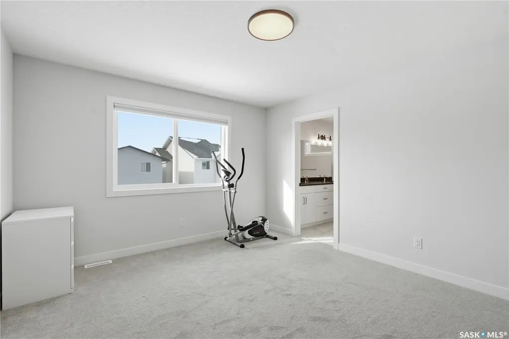 159 Doran Way Saskatoon SK S7V 0Z8