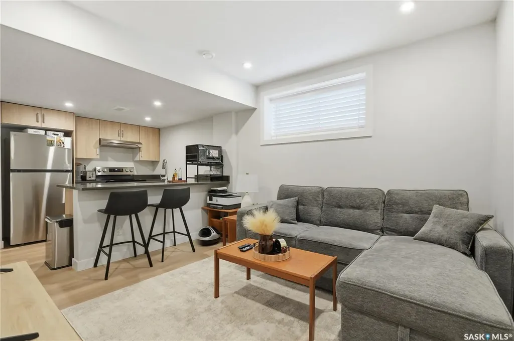 159 Doran Way Saskatoon SK S7V 0Z8