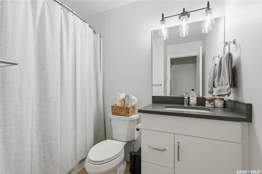 159 Doran Way Saskatoon SK S7V 0Z8