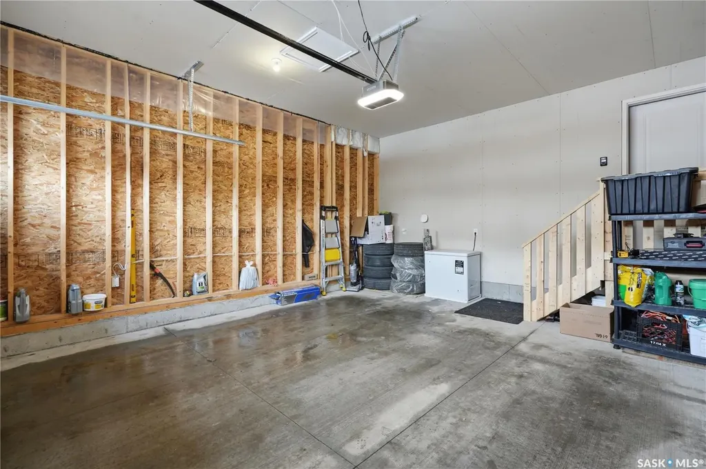 159 Doran Way Saskatoon SK S7V 0Z8