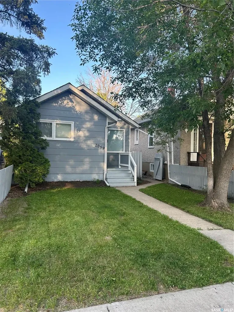 2059 Mcdonald Street Regina SK S4N 2Y4