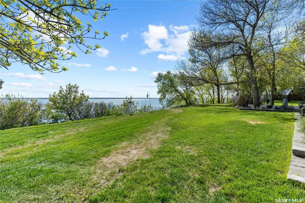134 Lakeview Drive Island View SK S0G 0L0