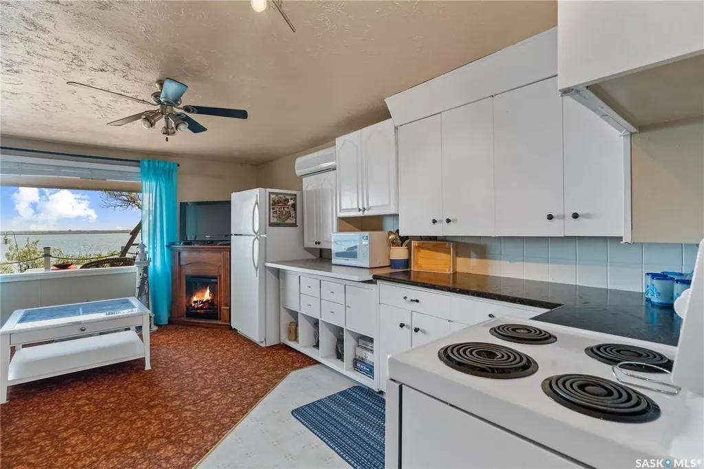 134 Lakeview Drive Island View SK S0G 0L0