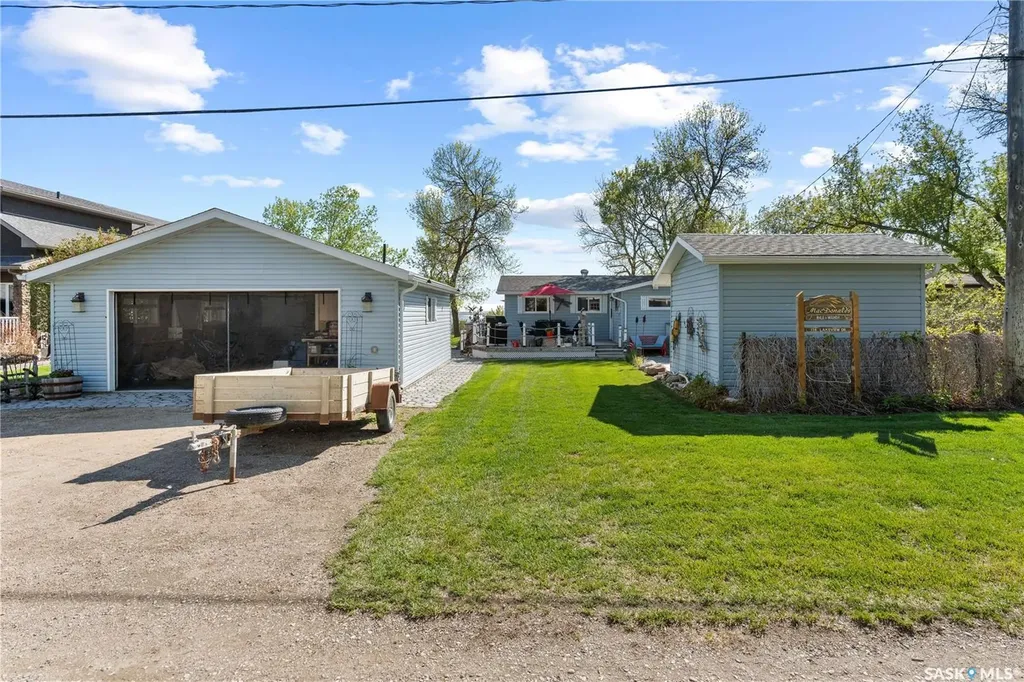 134 Lakeview Drive Island View SK S0G 0L0