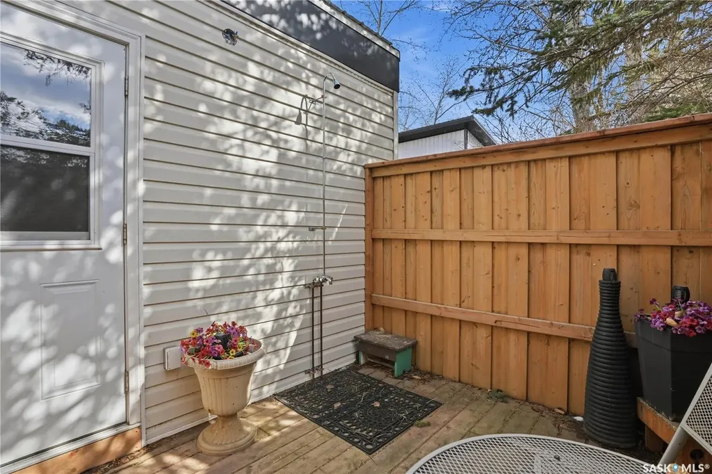 17 Pheasant Street Wood River Rm No. 74 SK S0H 2K0